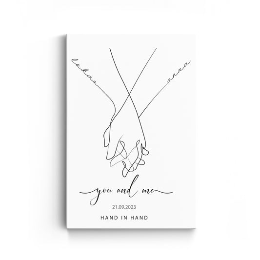 DecoMe individuelles Wandbild Liebe Hand in Hand | Individuelle Namen & Datum | romantisches Geschenk für sie und ihn zur Hochzeit, Jahrestag, Verlobung, Geburtstag